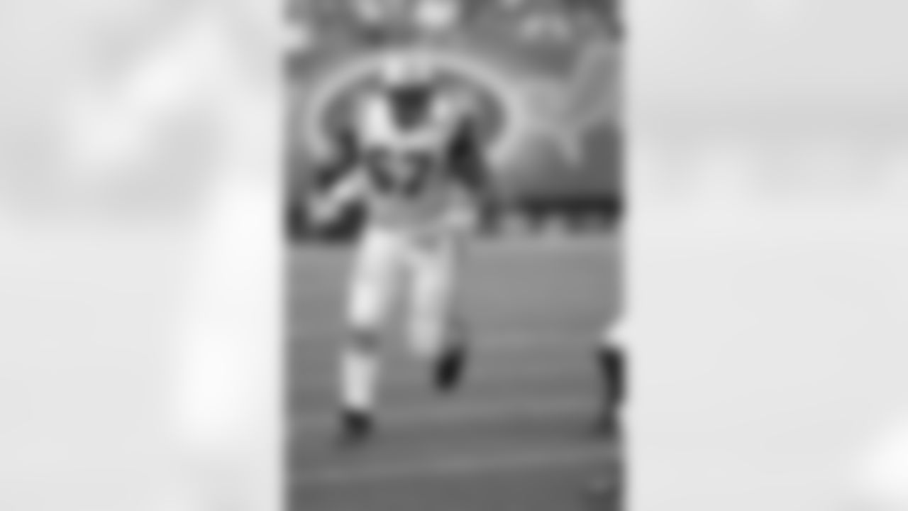 OT Kareem McKenzie