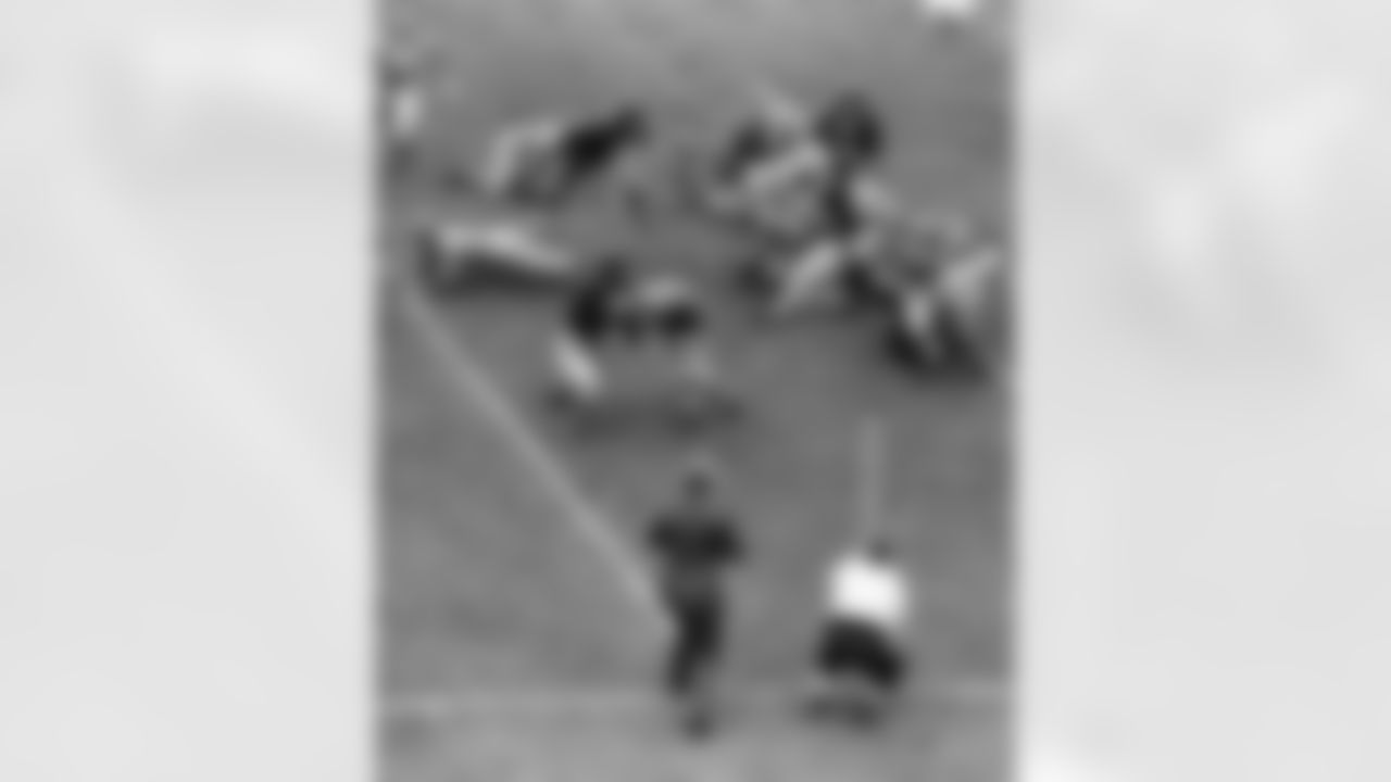 t.5: RB Kink Richards - 8 TDs