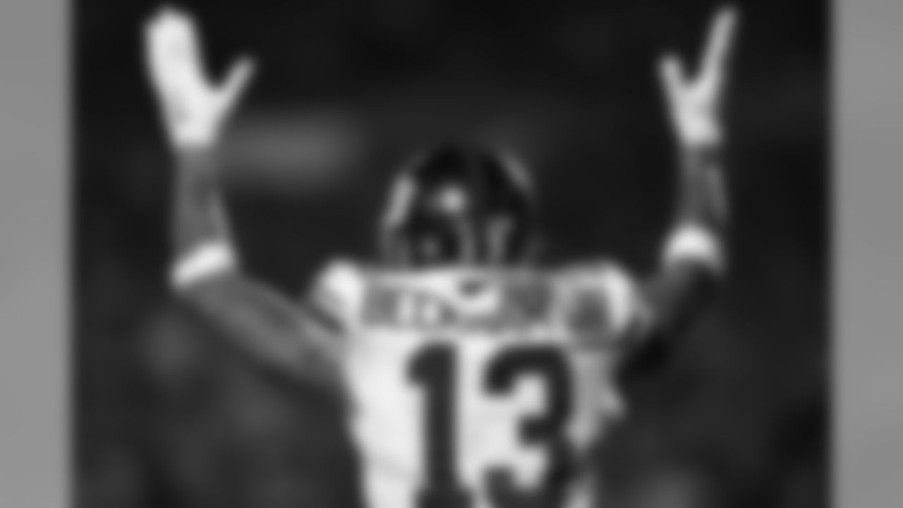 WR: Odell Beckham Jr., Victor Cruz, Dwayne Harris, Sterling Shepard, Myles White, Kadron Boone, Anthony Dablé, Geremy Davis, Donte Foster, Tavarres King, Roger Lewis, K.J. Maye, Darius Powe