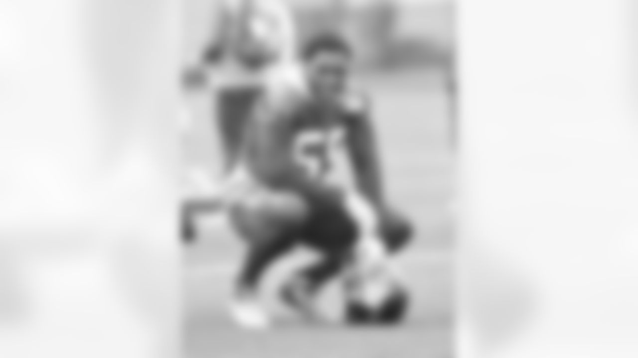 Devon Kennard