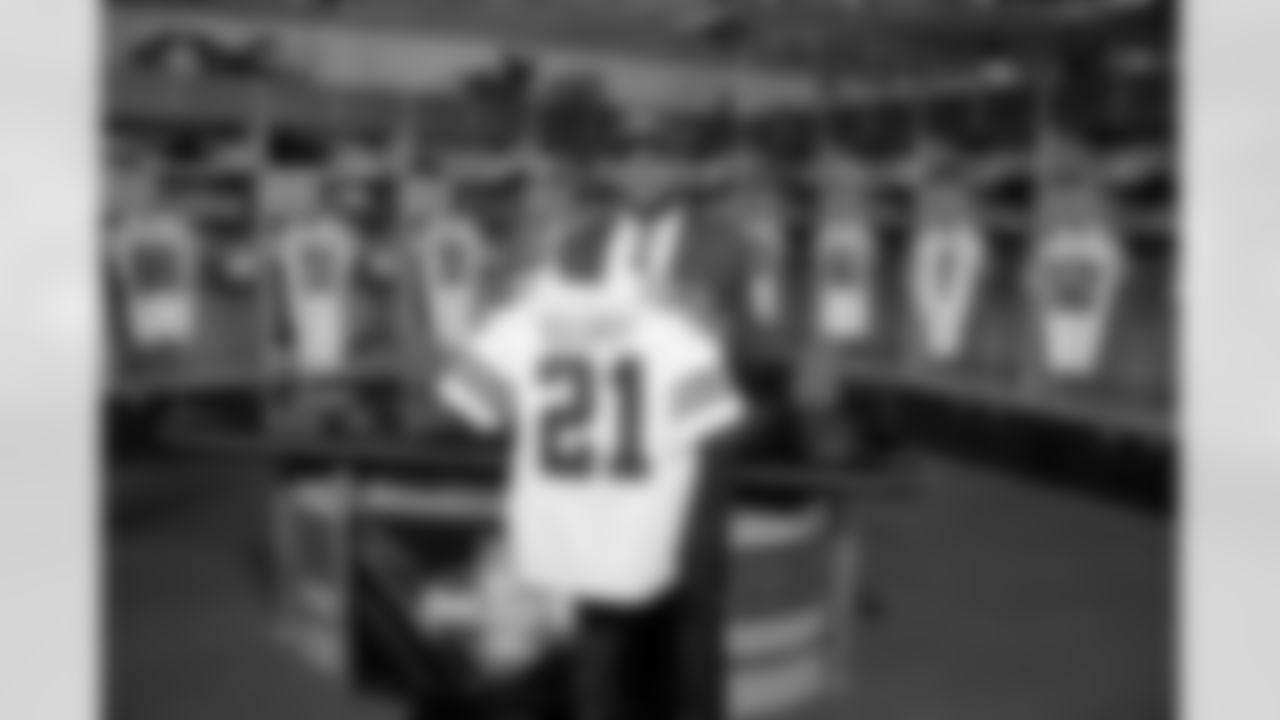DALLAS COWBOYS: RB Ezekiel Elliott (first round, Ohio State)