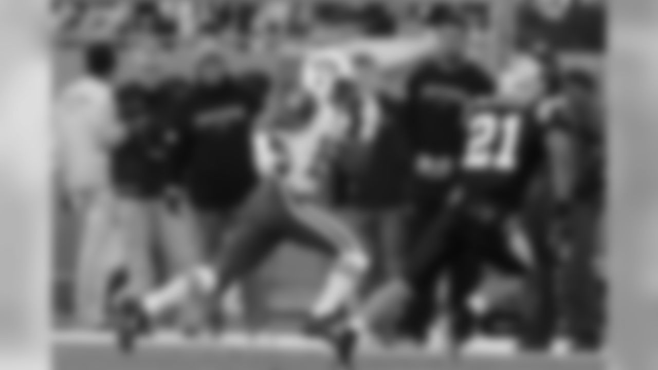 WR/KR Saalim Hakim went undrafted out of Tarleton State in 2011.