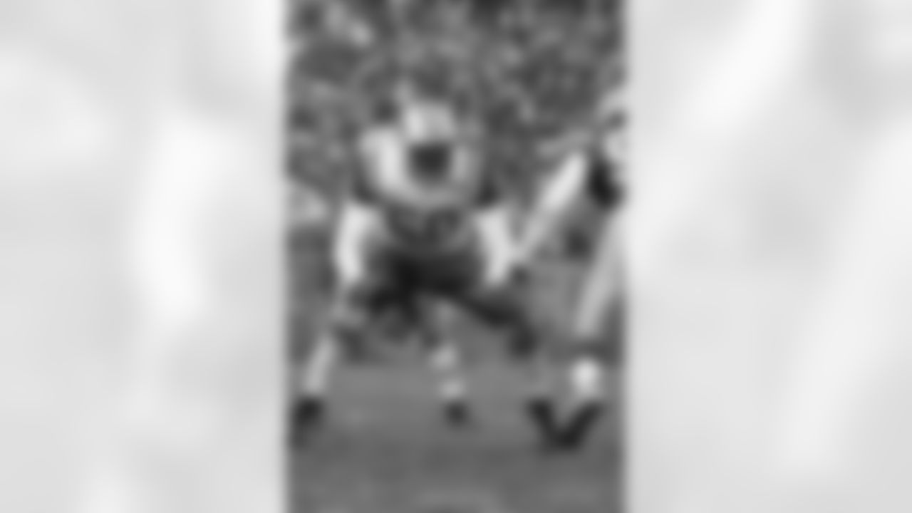 D'Brickashaw Ferguson Photos