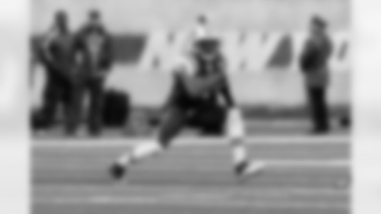 2010 Week 17 Jets vs Bills Game Photos