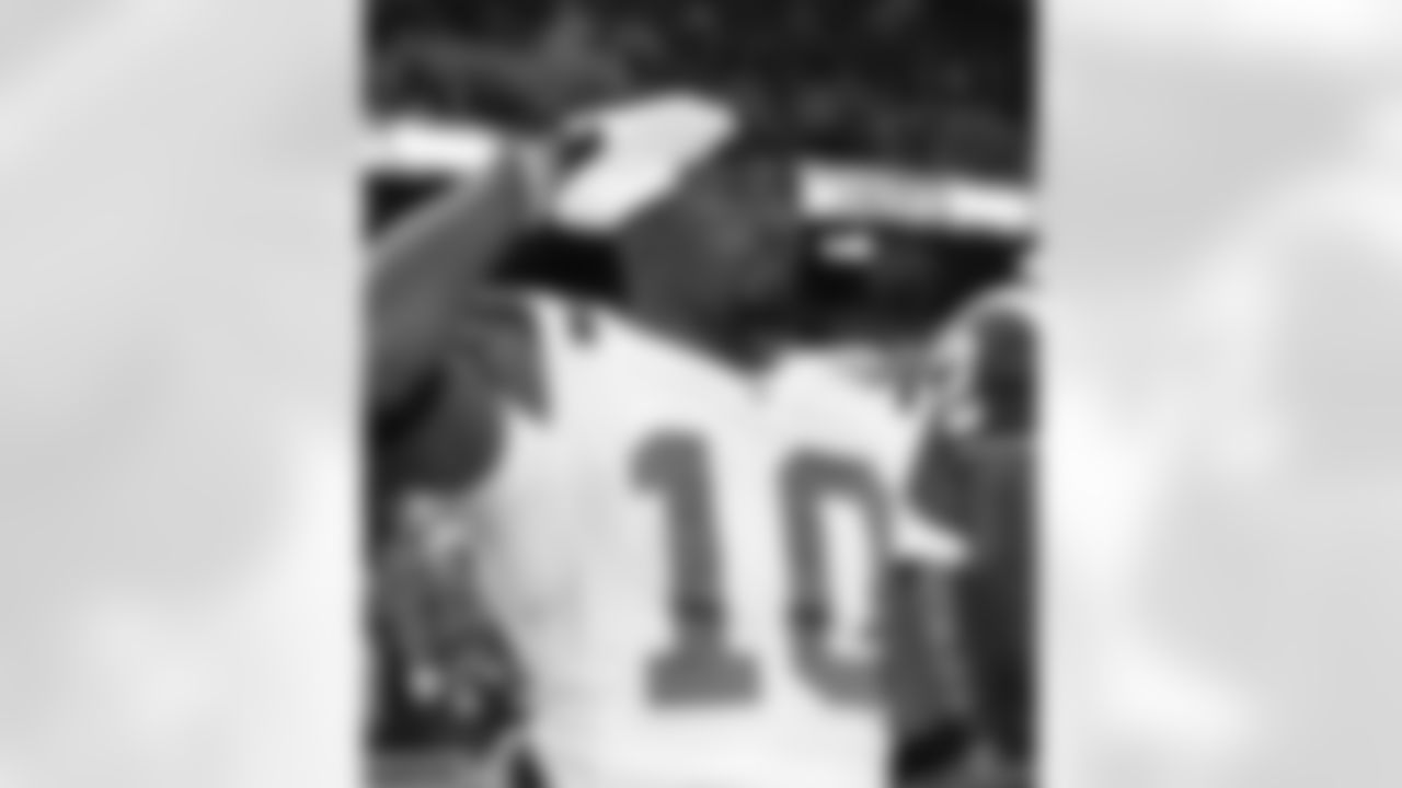 Santonio Holmes Photos