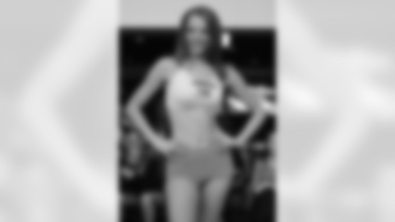 2011 Flight Crew Preliminary Auditions