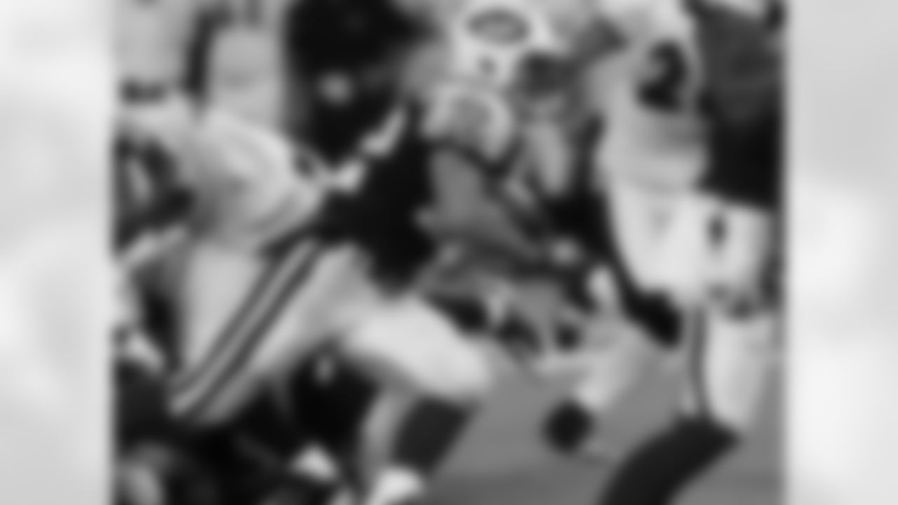 Danny Woodhead Photos