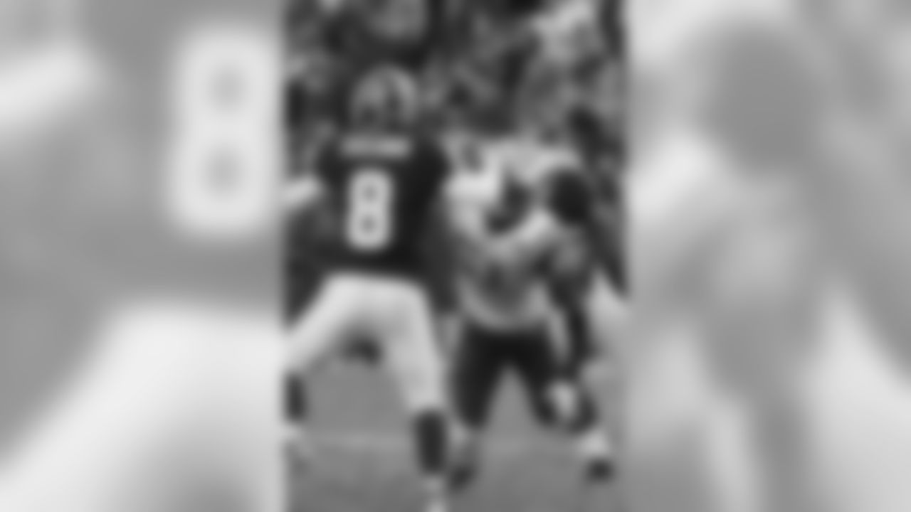 Aaron Maybin Photos