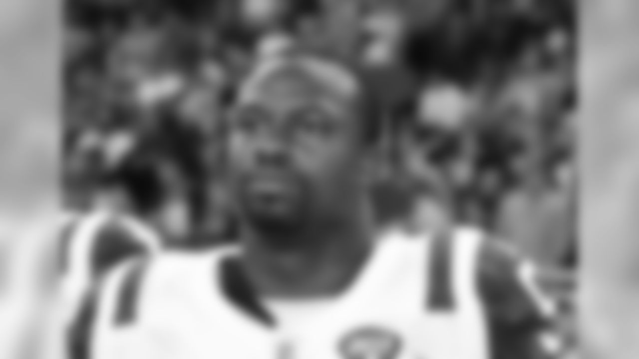 Bart Scott Photos