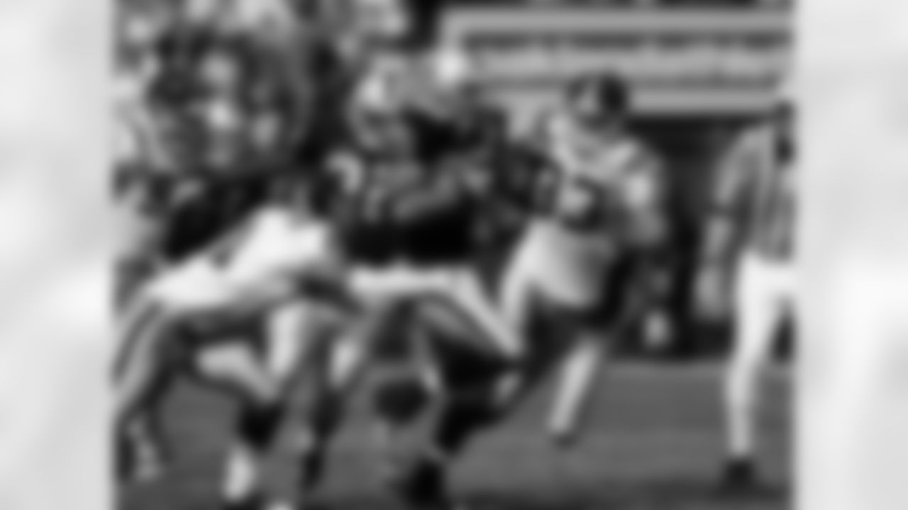 2009 Week 7 - Jets at Raiders Photos