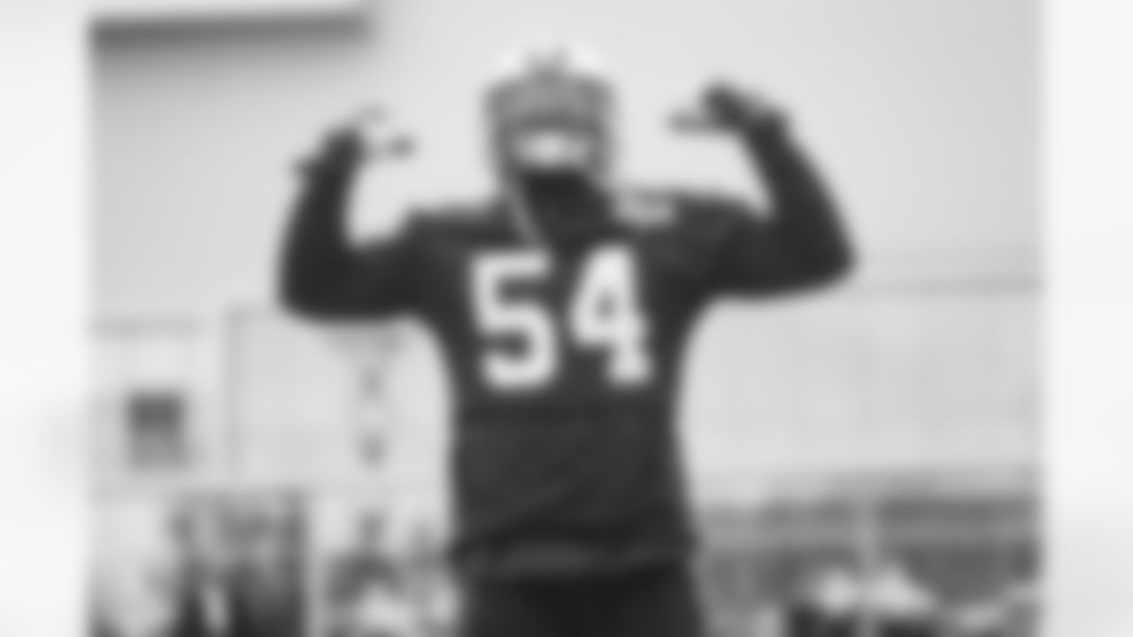 Sixth-year LB with 289 tackles in 63 career games.