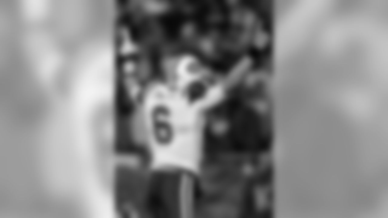New York Jets at New England Patriots Divisional Playoff Game