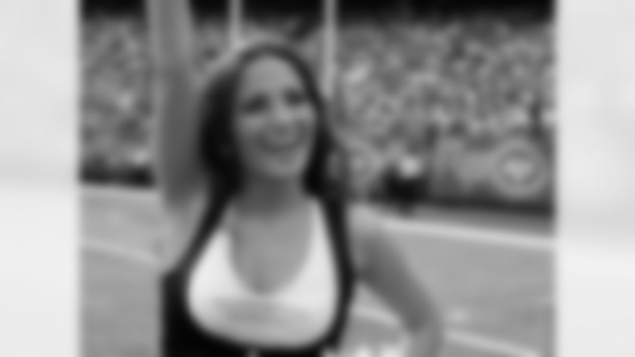 Jessica M. 2009 Flight Crew Member Photos