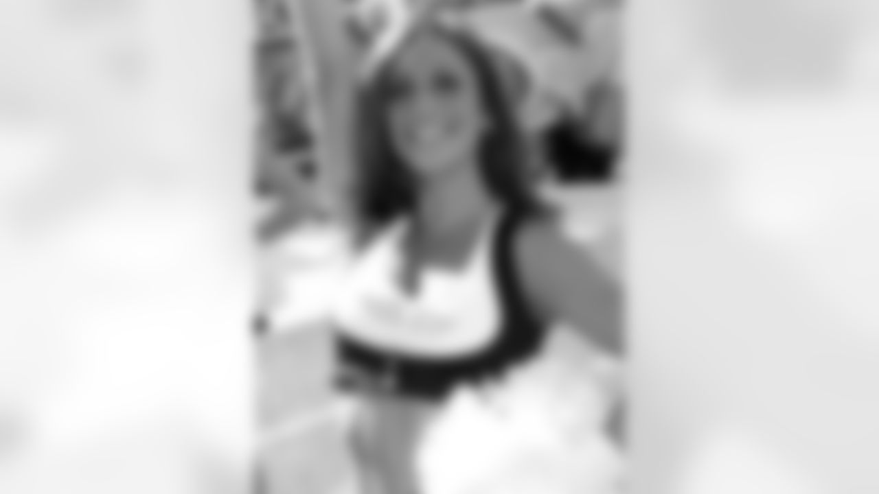 Danielle C. 2009 Flight Crew Member Photos