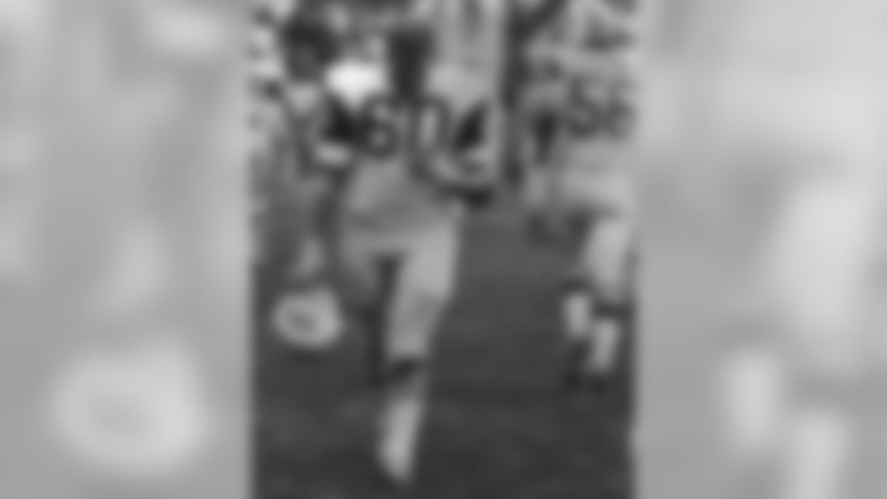 #60 LB- Larry Grantham (1960-1972)