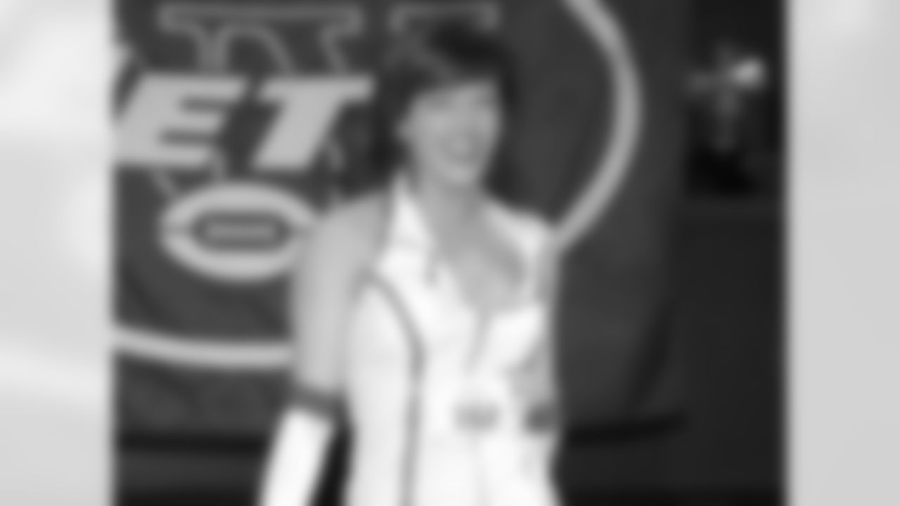 Michelle L. 2009 Flight Crew Member Photos