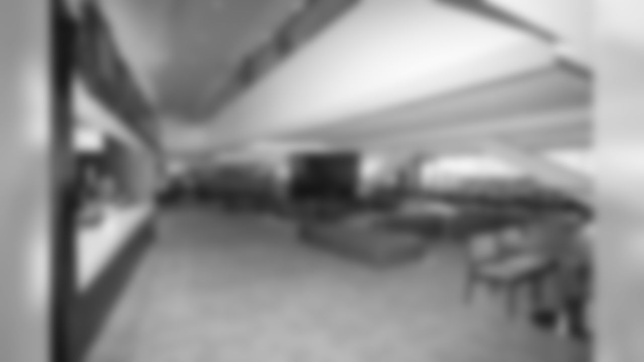 The Lounge in the Mezzanine Level Touchdown & Lexus Clubs