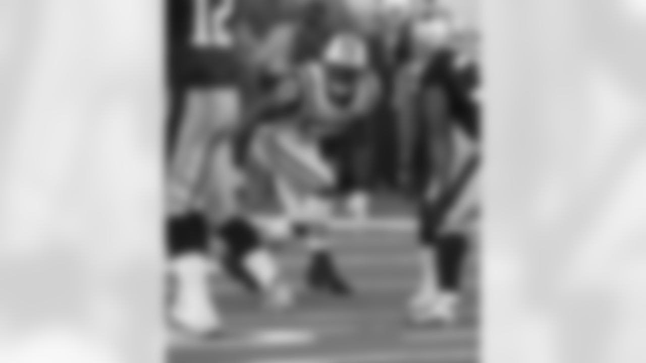 Bart Scott Photos