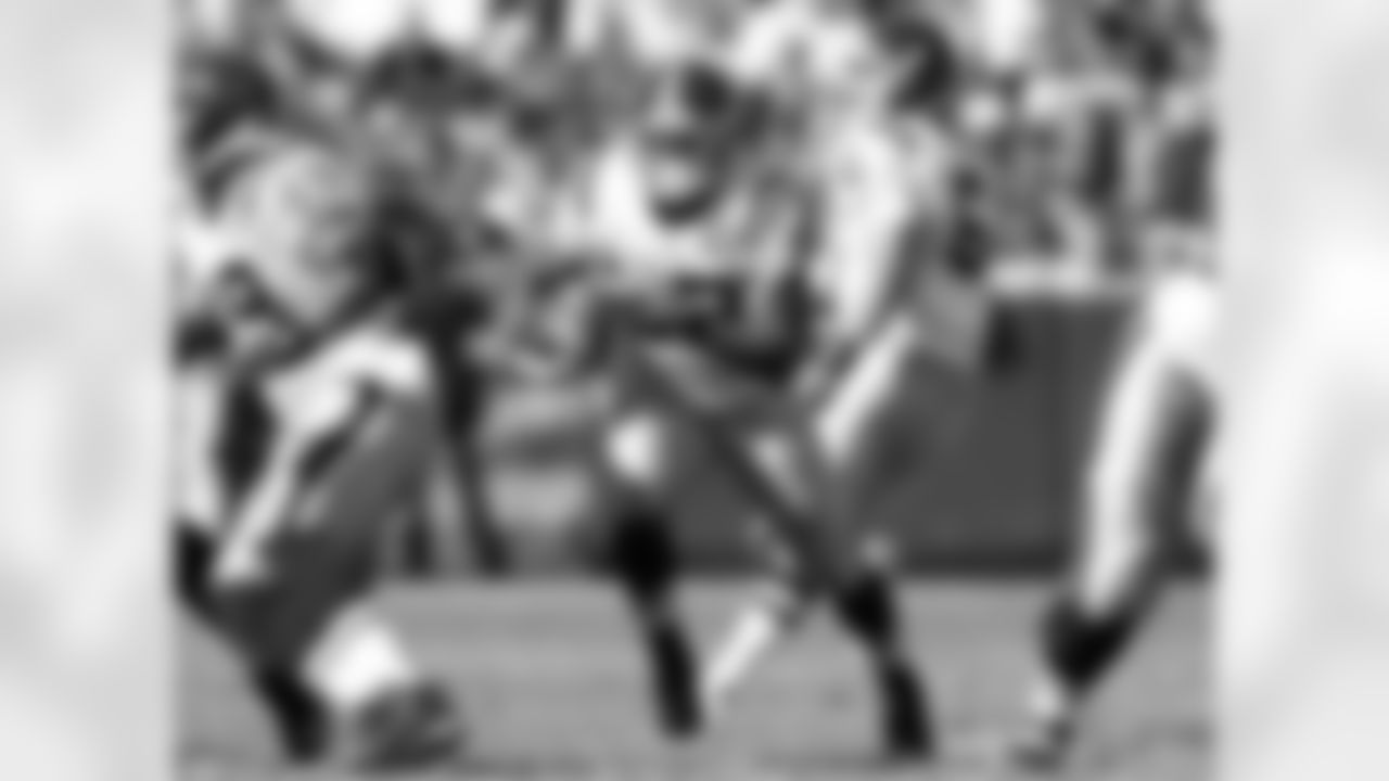2009 Week 7 - Jets at Raiders Photos