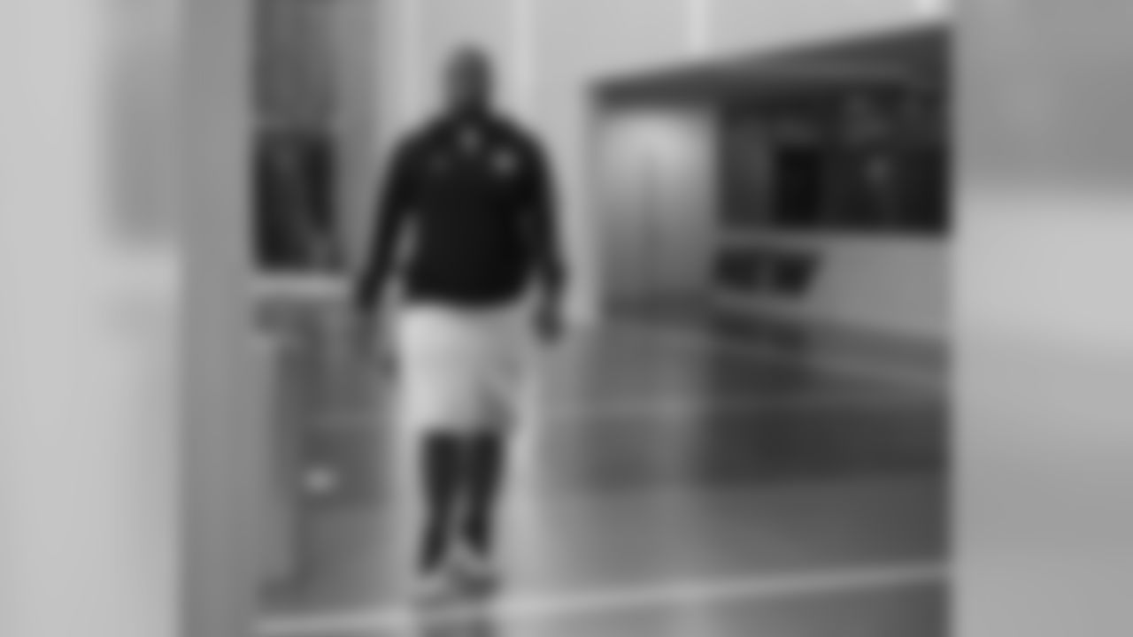 DL T.J. Barnes