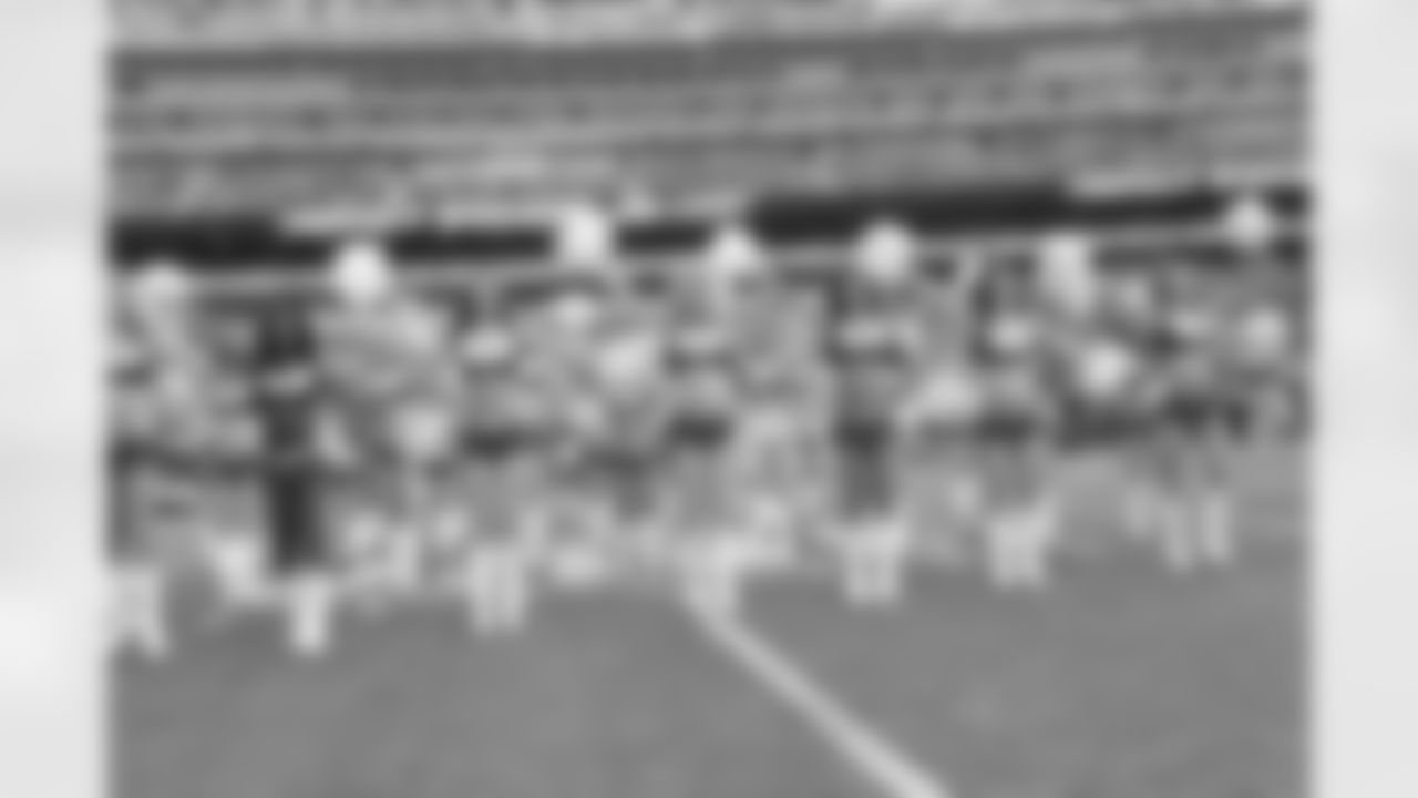 New York Jets Flight Crew: Jets vs Bills