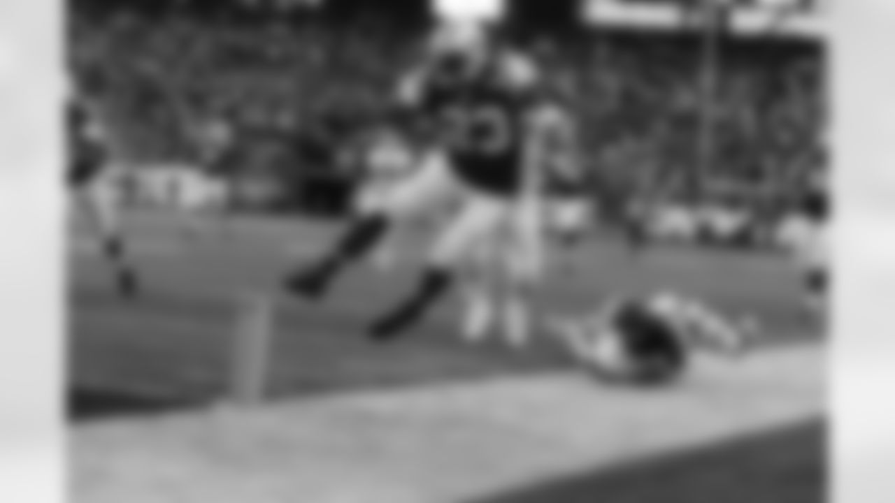 Shonn Greene Tightrope vs. KC