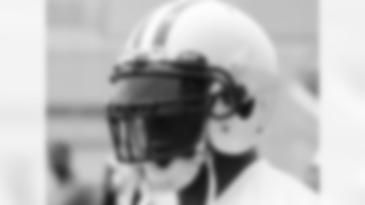 RB #21 LaDainian Tomlinson