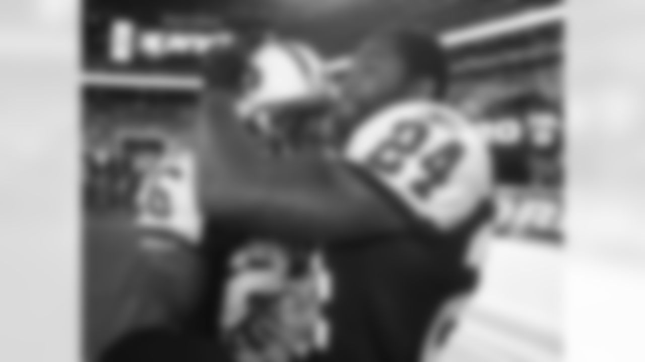 Darrelle Revis Photos