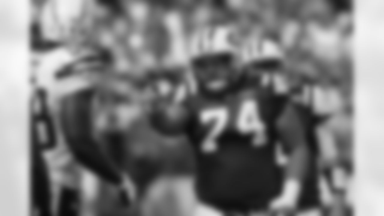 Nick Mangold Photos