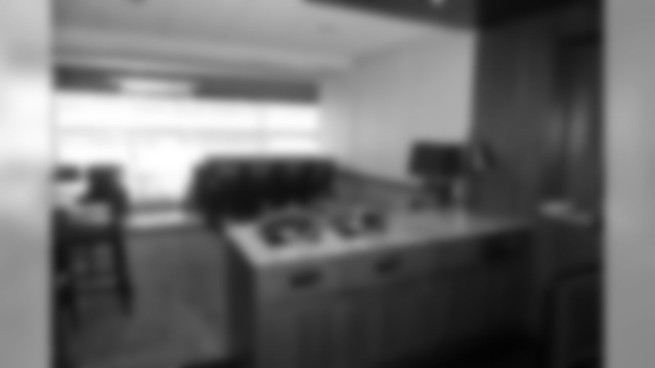 Kitchen and Dining Area in the Hertz Suites