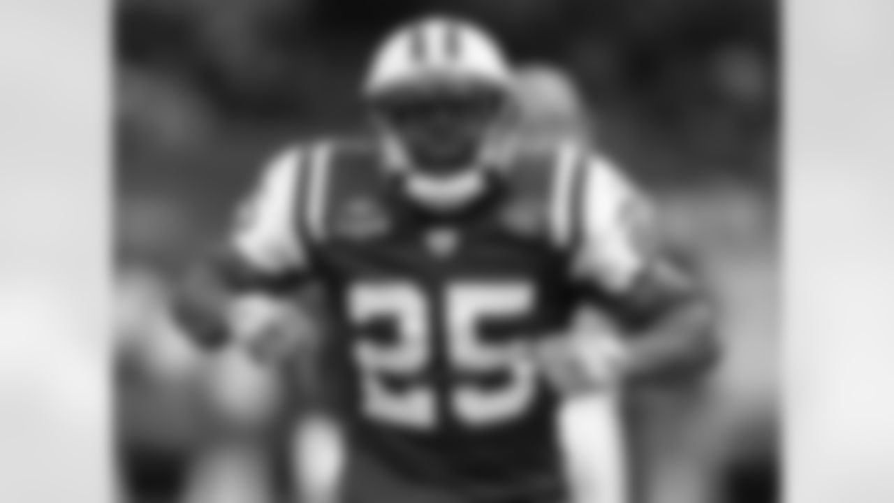 2009 Week 6 - Jets vs Bills Photos