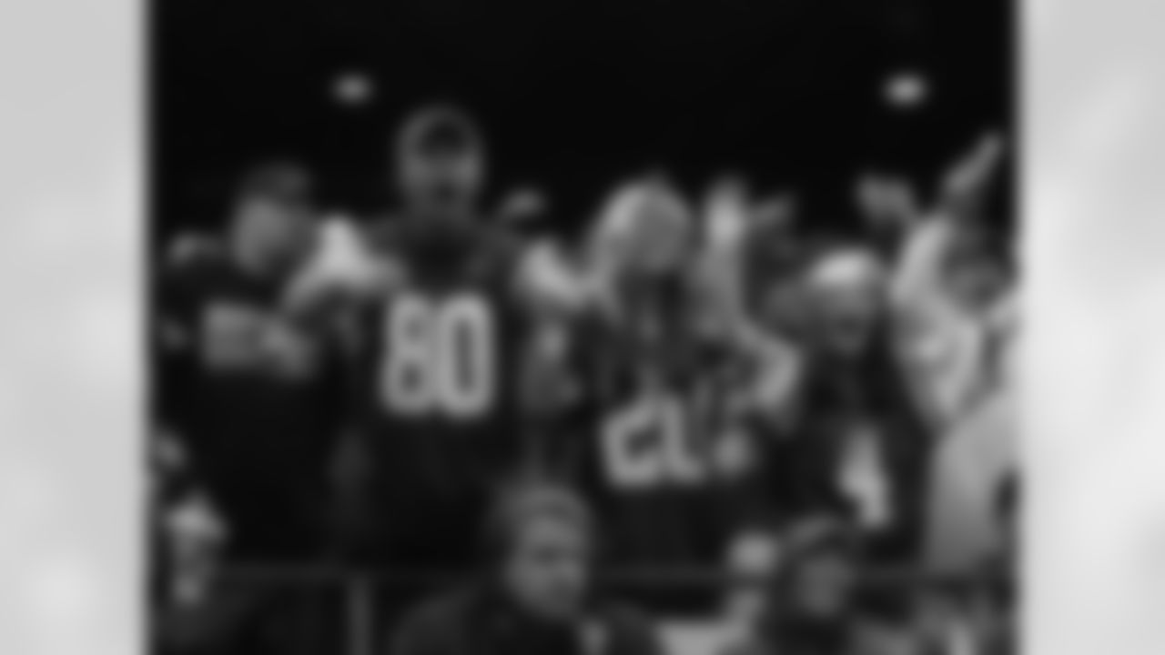 2009 Week 3 - Jets vs Titans Photos