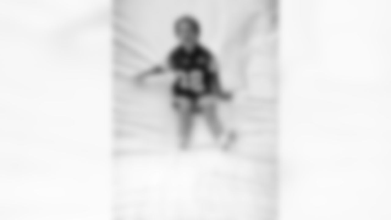 To save a photo right click on the image and select Save As.