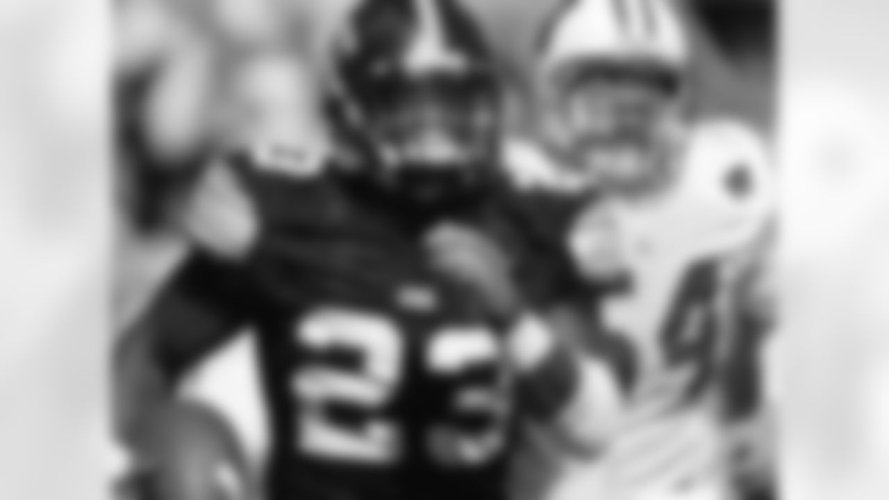 2009 Draft: Jets Third Round Pick - Shonn Greene Photos
