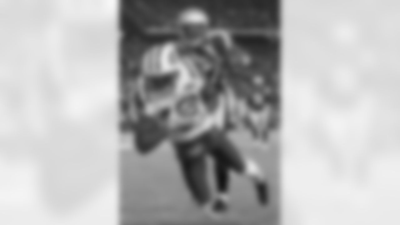 New York Jets at New England Patriots Divisional Playoff Game