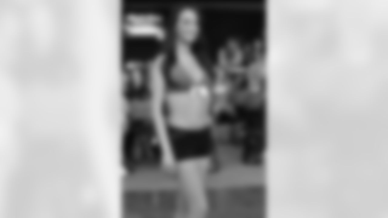 2011 Flight Crew Preliminary Auditions