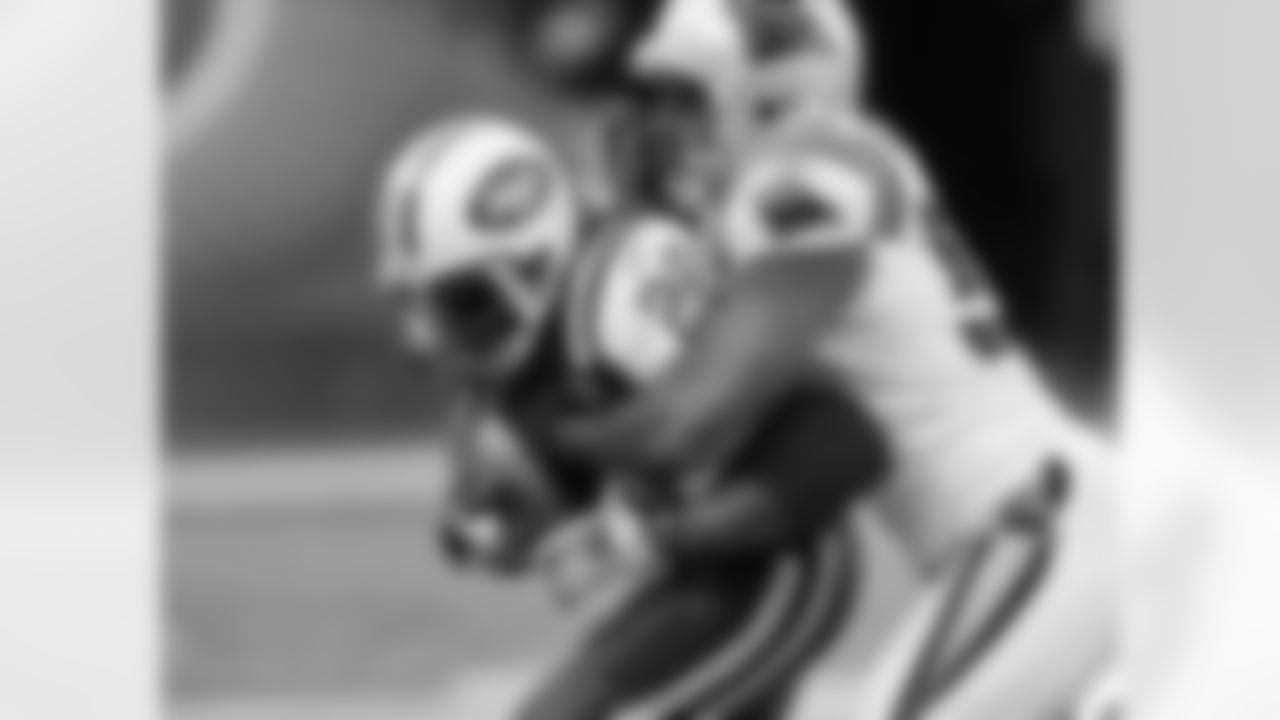 2009 Week 12 Jets vs Panthers Photos
