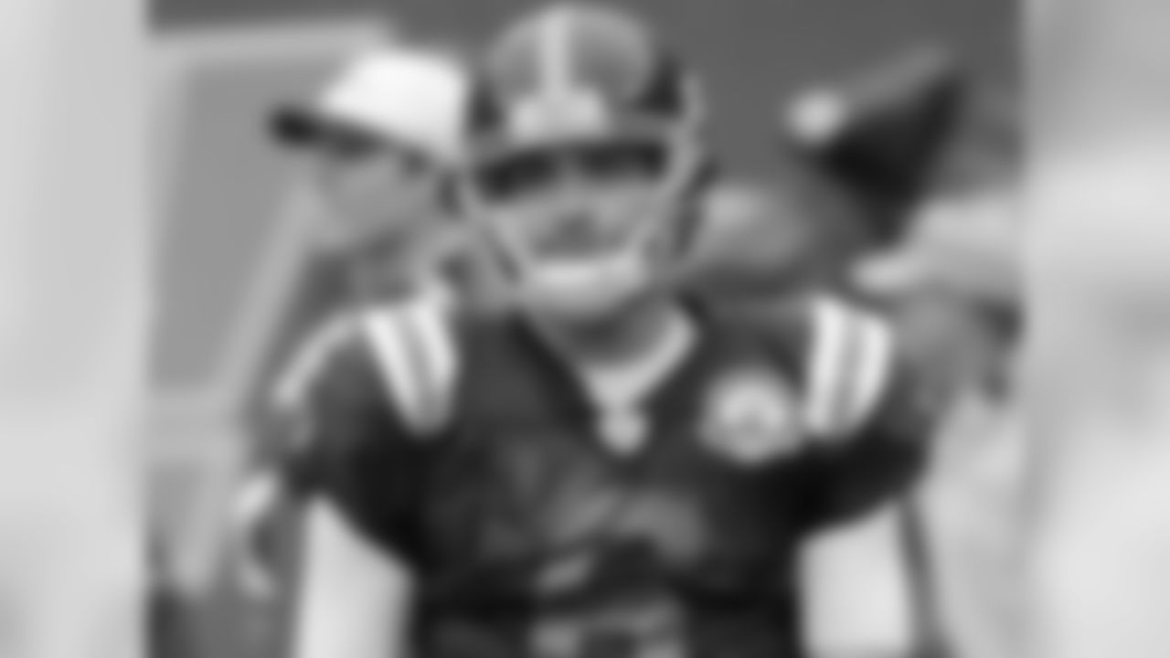 2009 Week 3 - Jets vs Titans Photos