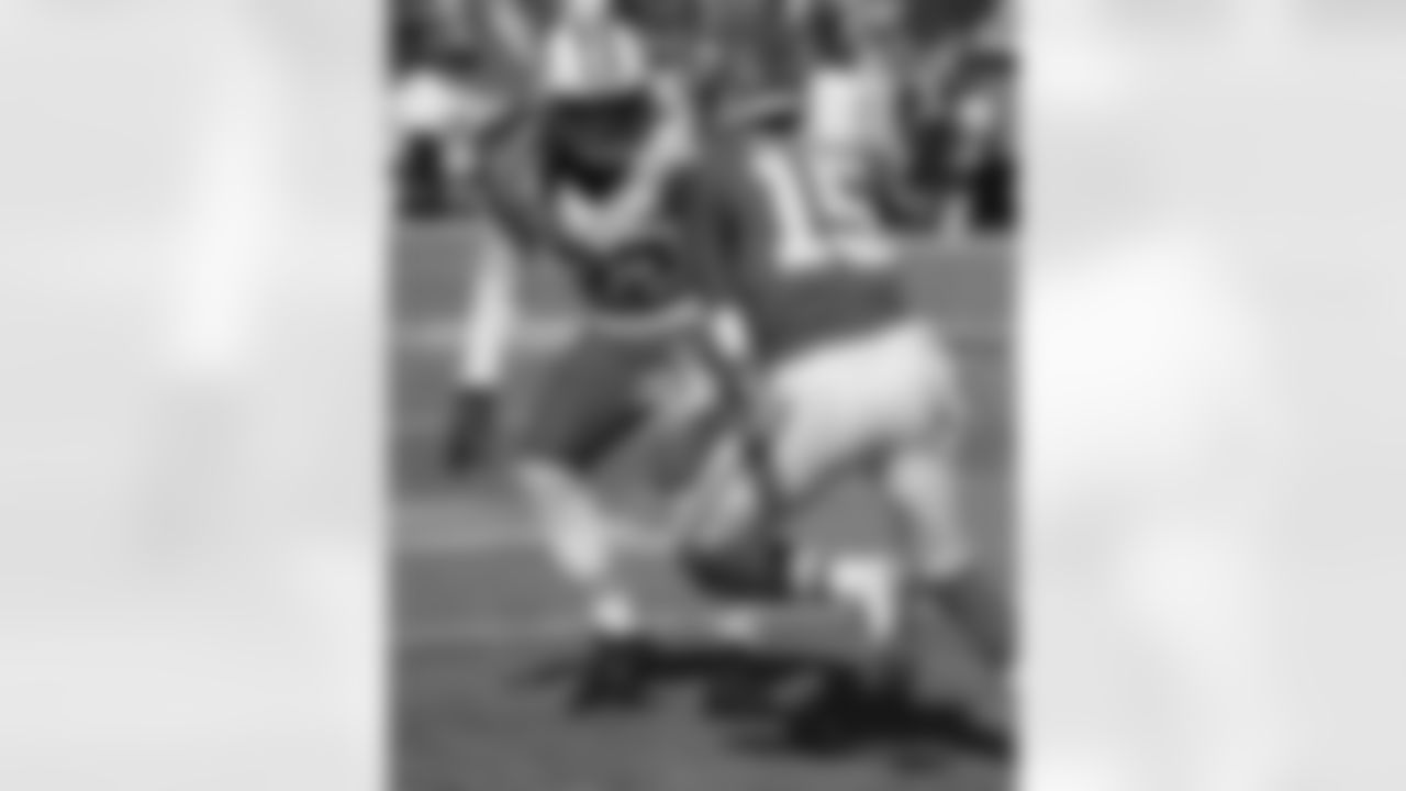 An undrafted rookie, Williams was on the Jets practice squad six days before the team played Kansas City in Week 9. He's made an impact in the Jets secondary, posting 11 tackles and 3 passes defensed.