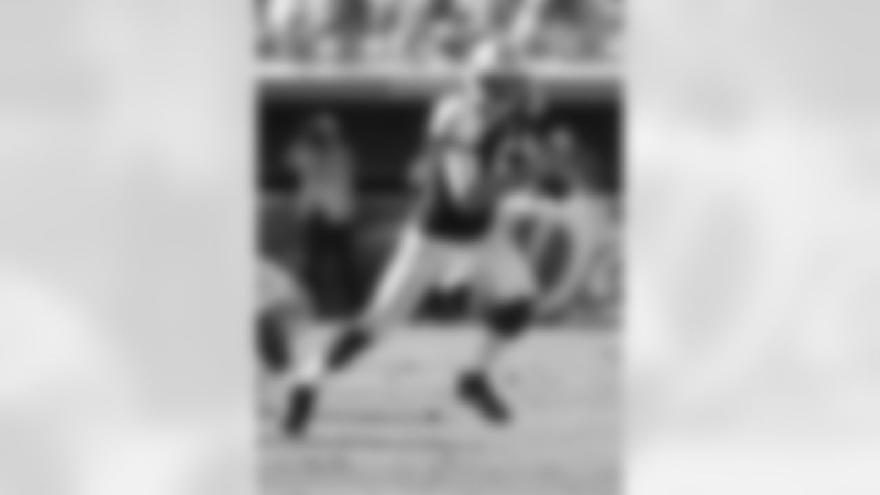 Mark Sanchez Photos