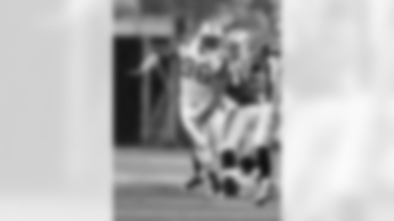 Muhammad Wilkerson Photos