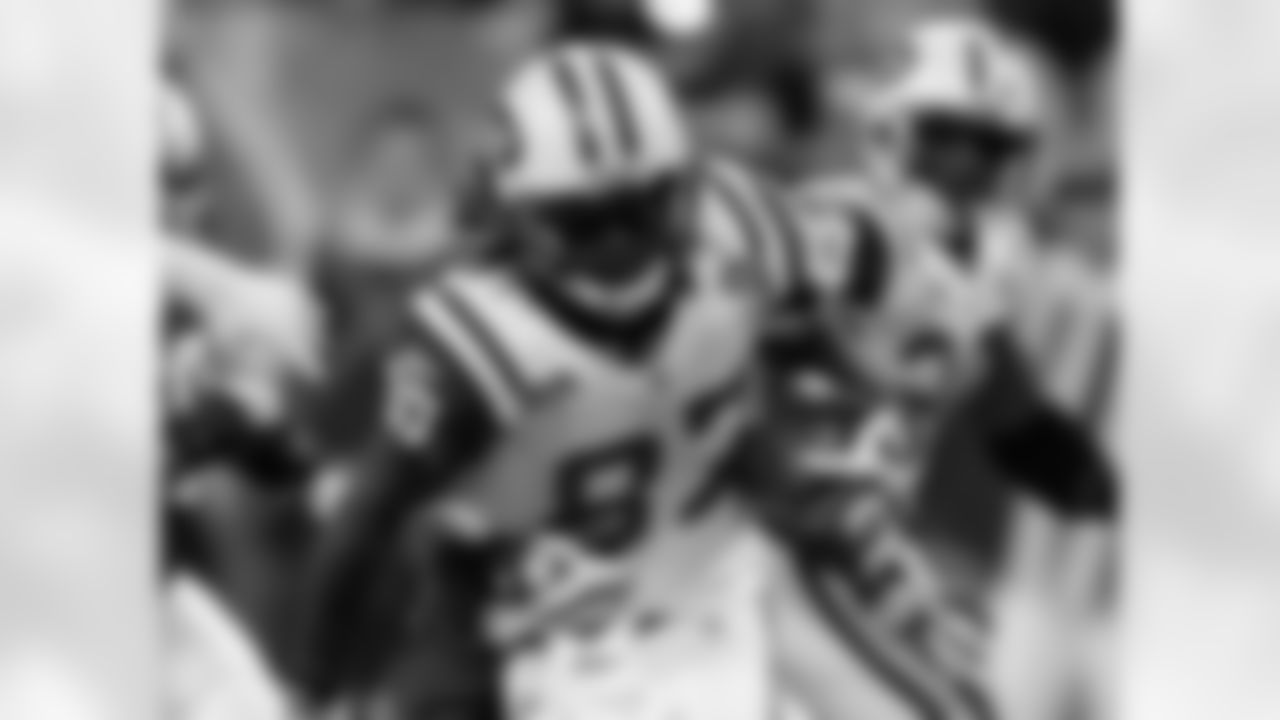 2009 Week 16 Jets at Colts Photos