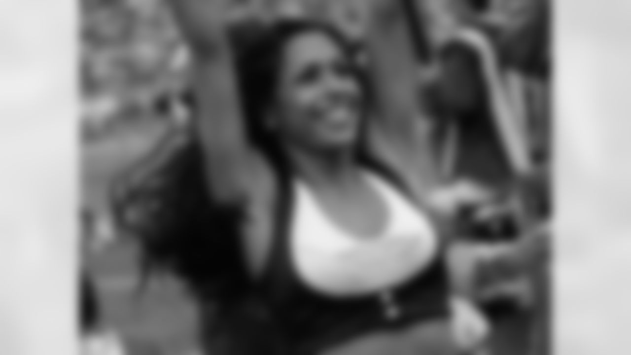 Michele R. 2009 Flight Crew Member Photos