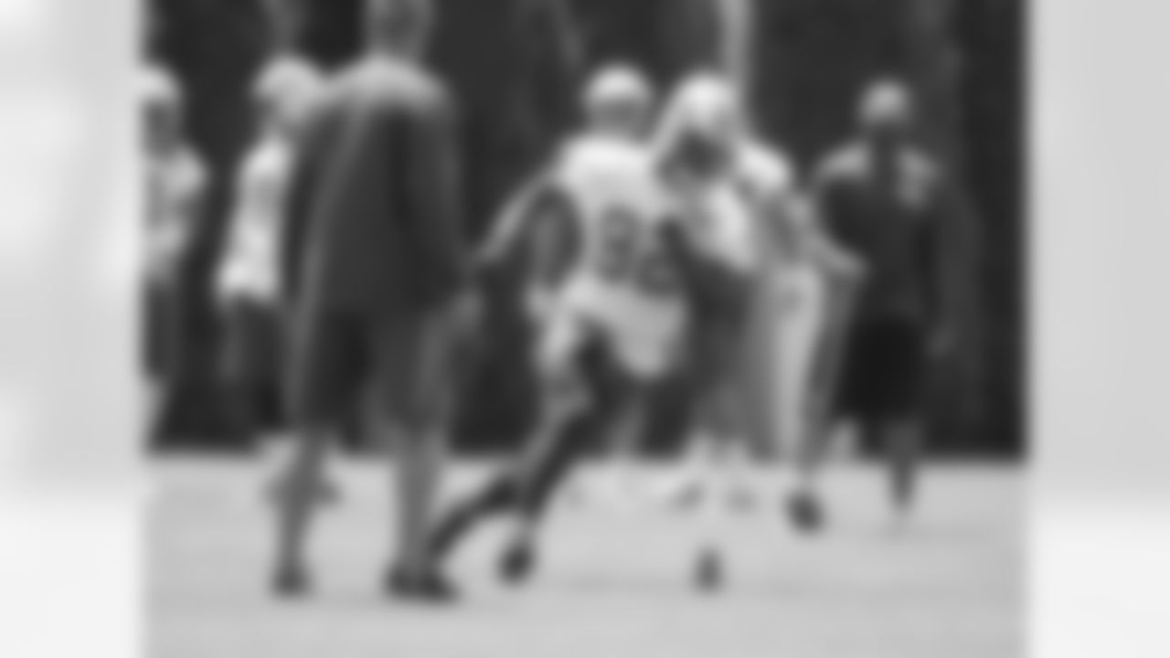 WR Quincy Enunwa