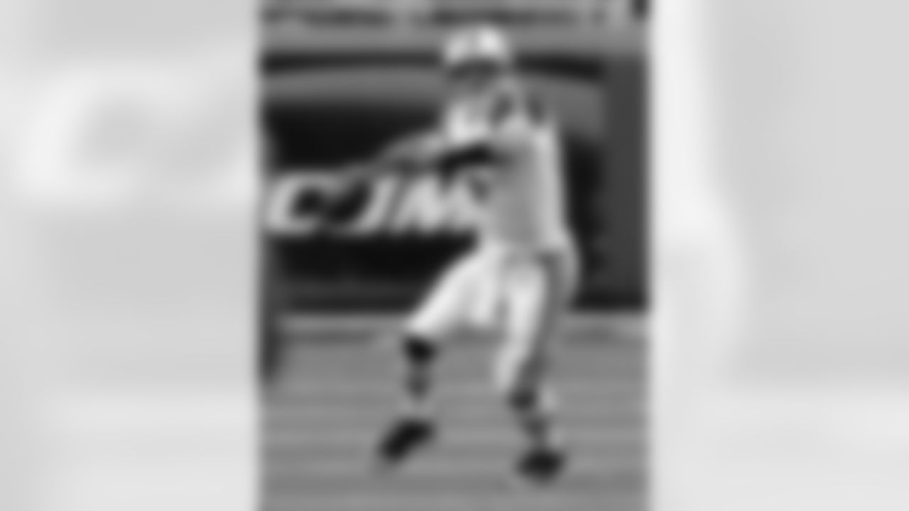 Mark Sanchez Photos
