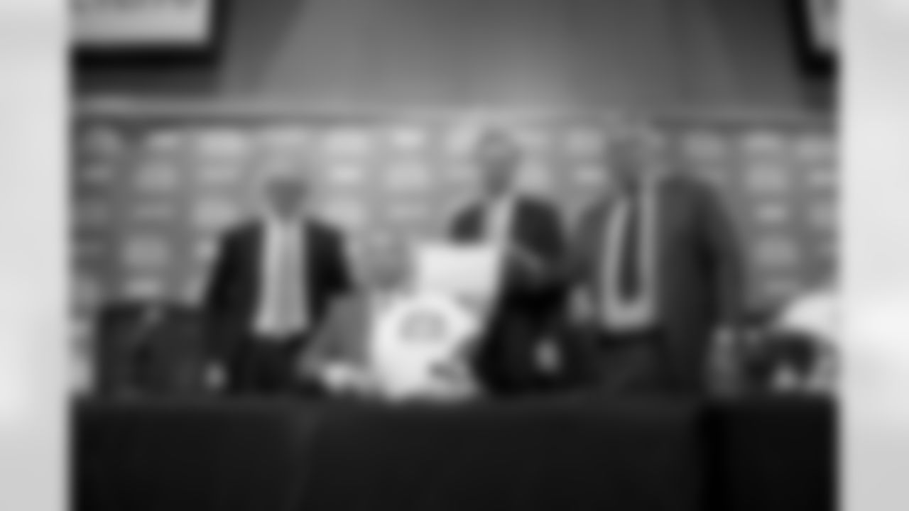 MetLife Acquires Naming Rights To New Meadowlands Stadium