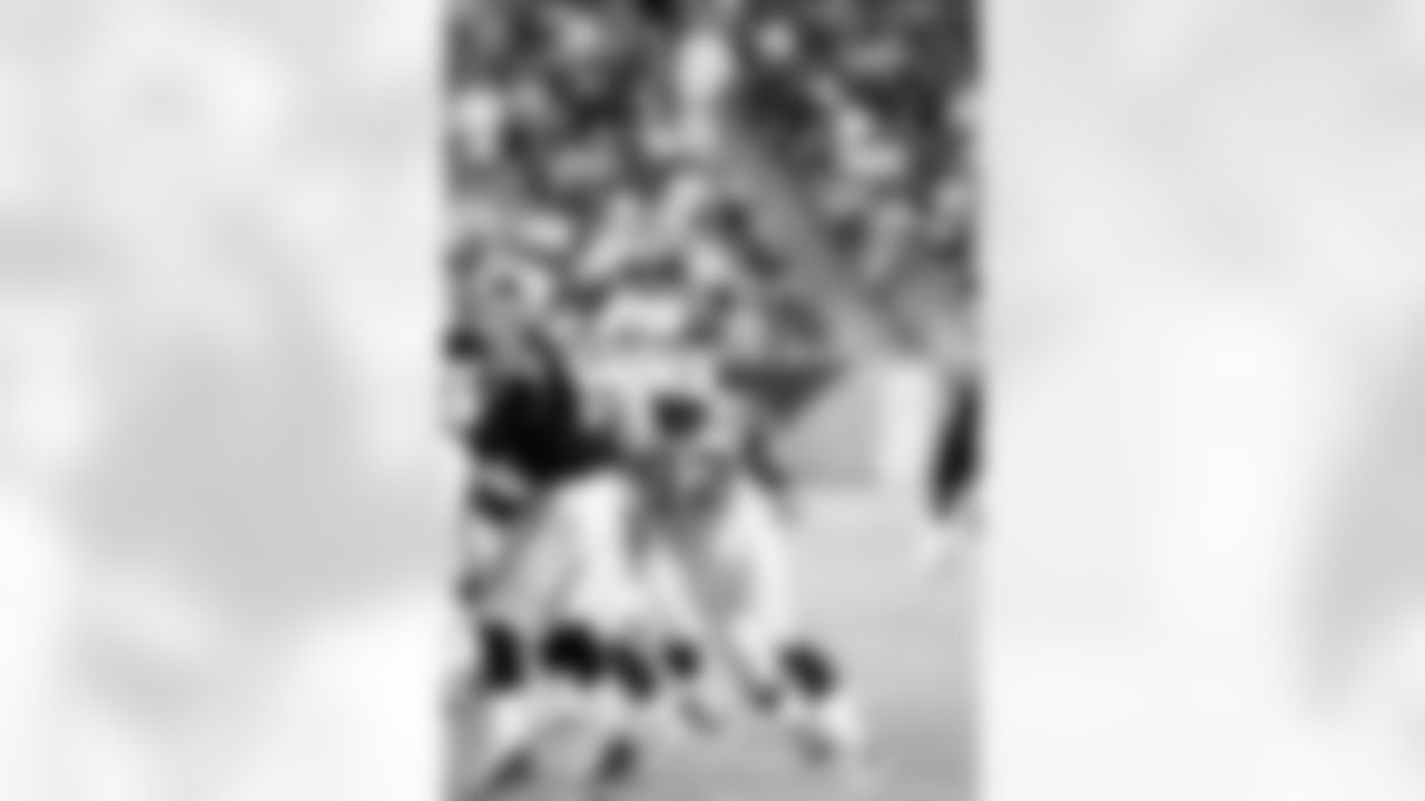 Shaun Ellis sack vs Carolina Panthers