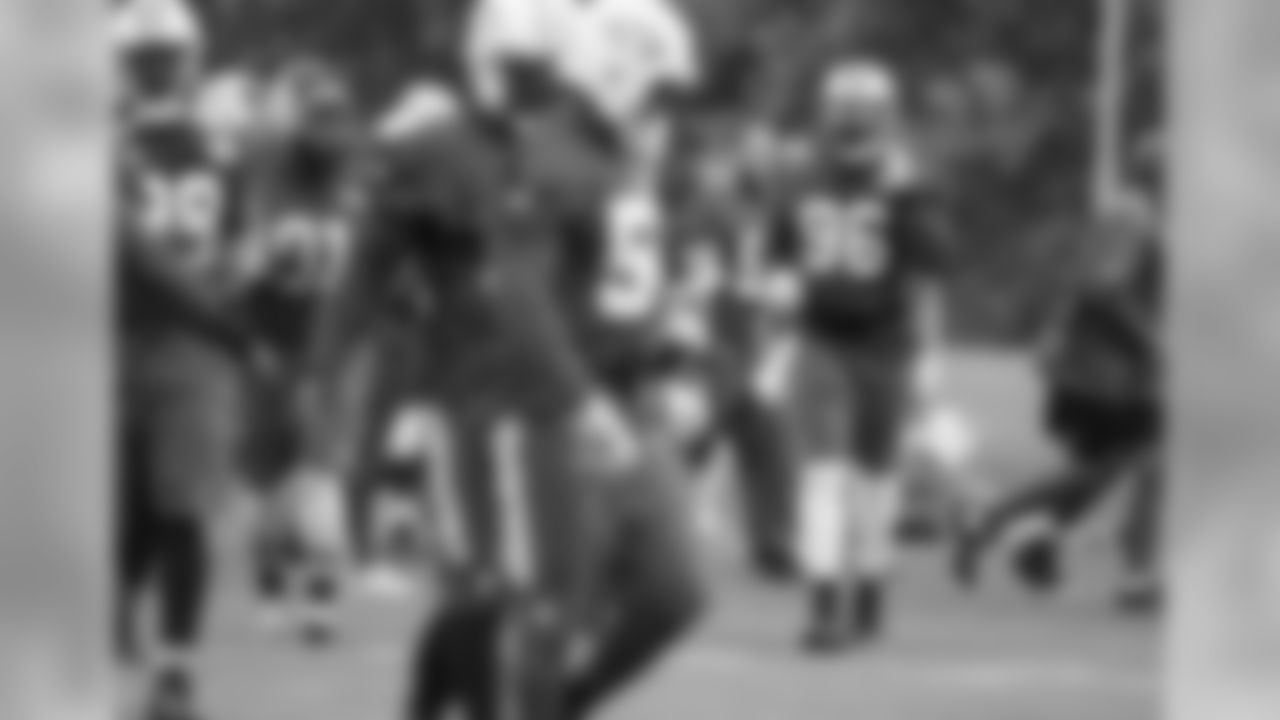DE - Muhammad Wilkerson