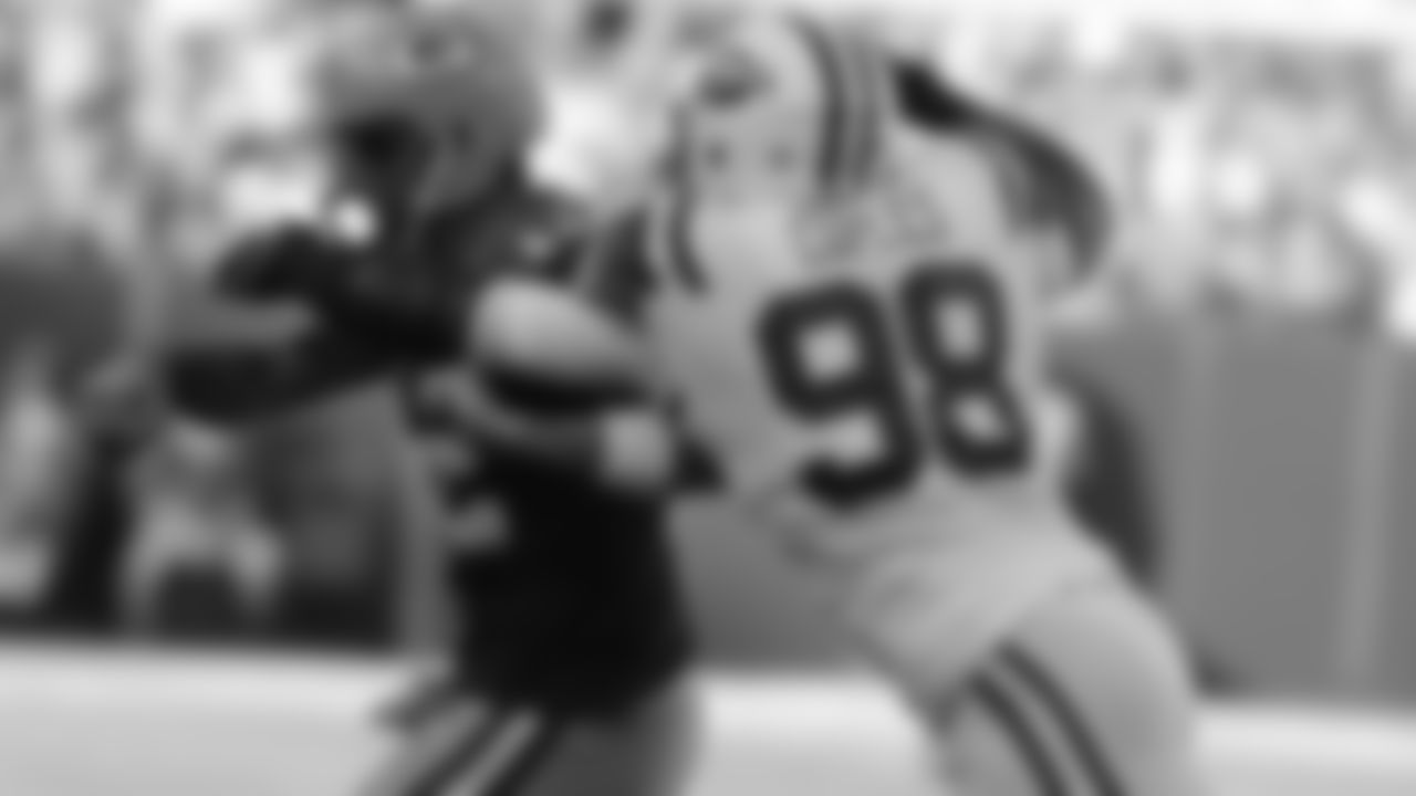 In two weeks this season, Bears RB Matt Forte has averaged 102.5 yards from scrimmage per game. LB Quinton Coples said that Forte's ability to run the ball and catch it makes him difficult to defend: "We just have to pay attention to detail. He does a great job on some of the screens that they run. We got to be aware of that. As far as running, we just have to continue to play our line assignments and execute."
