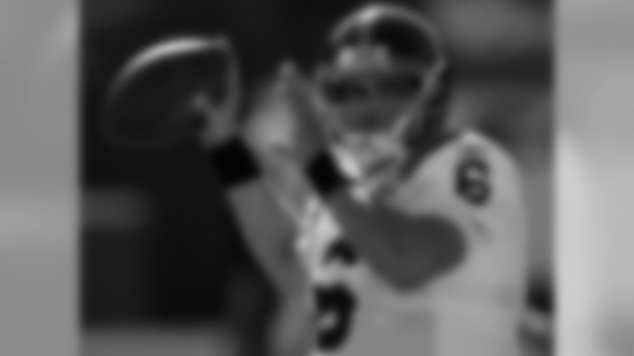 2009 Week 7 - Jets at Raiders Photos